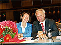 Lothar Mark mit der baden-wrttembergischen Abgeordneten Evelyne Gebhardt nach ihrer erneuten Wahl ins Europische Parlament.